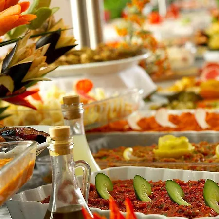 Lara Palace 3* أنطاليا